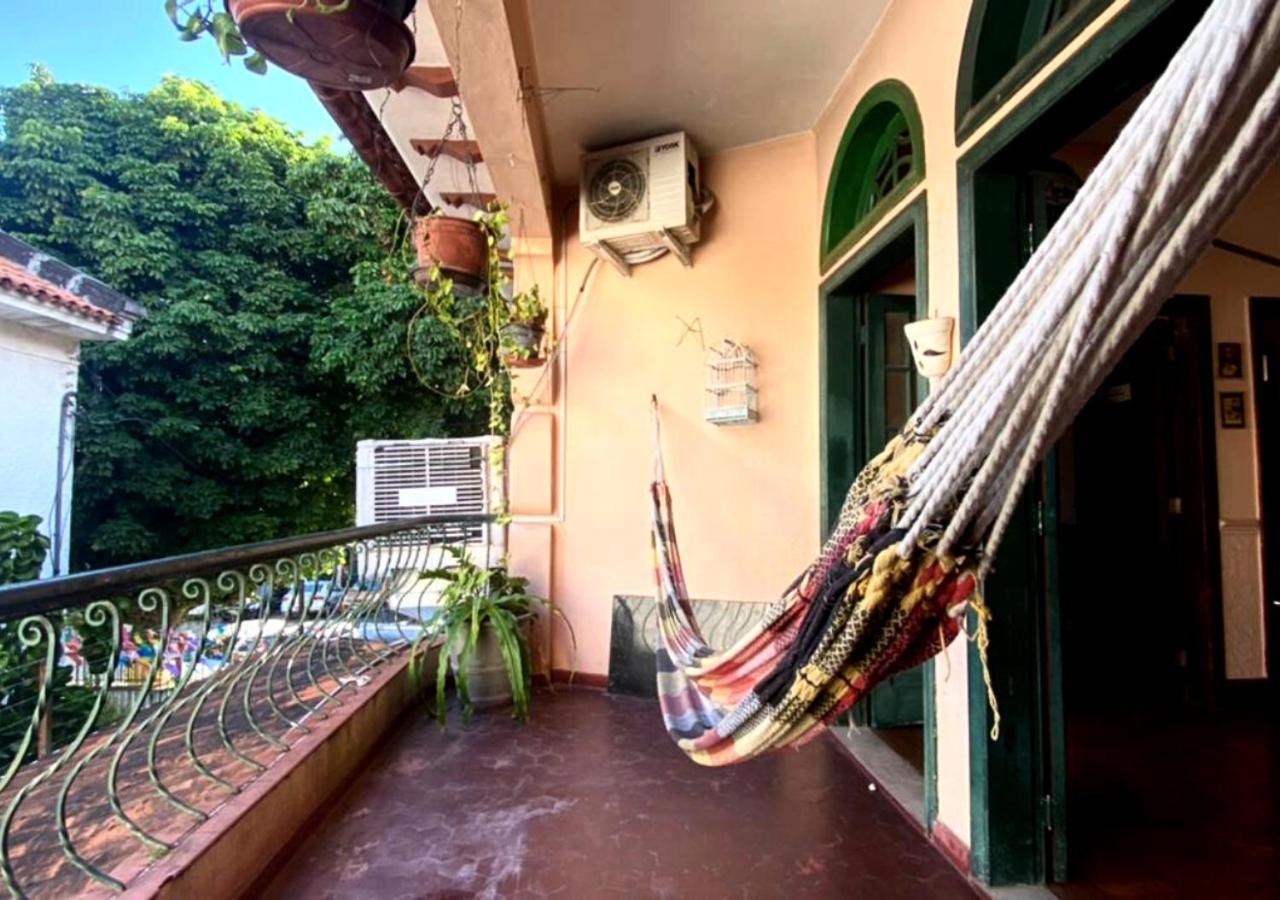 Hostel La Napoletana ซัลวาดอร์ ภายนอก รูปภาพ