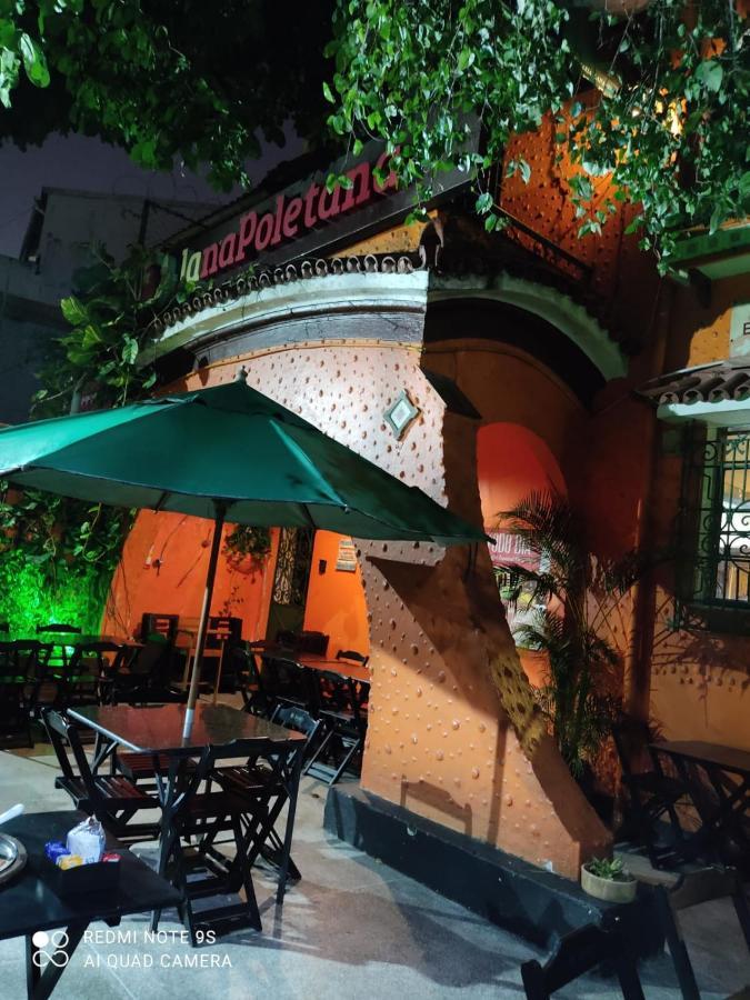 Hostel La Napoletana ซัลวาดอร์ ภายนอก รูปภาพ