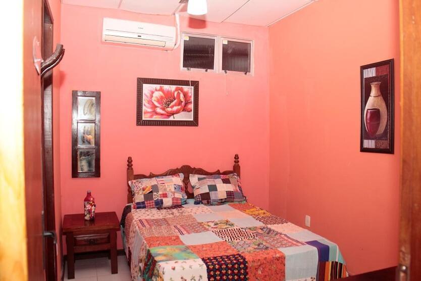 Hostel La Napoletana ซัลวาดอร์ ภายนอก รูปภาพ